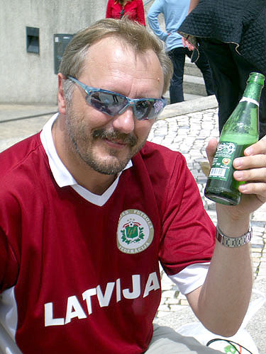 Football / Soccer - Euro 2004 - Videos, pictures, reports and more...